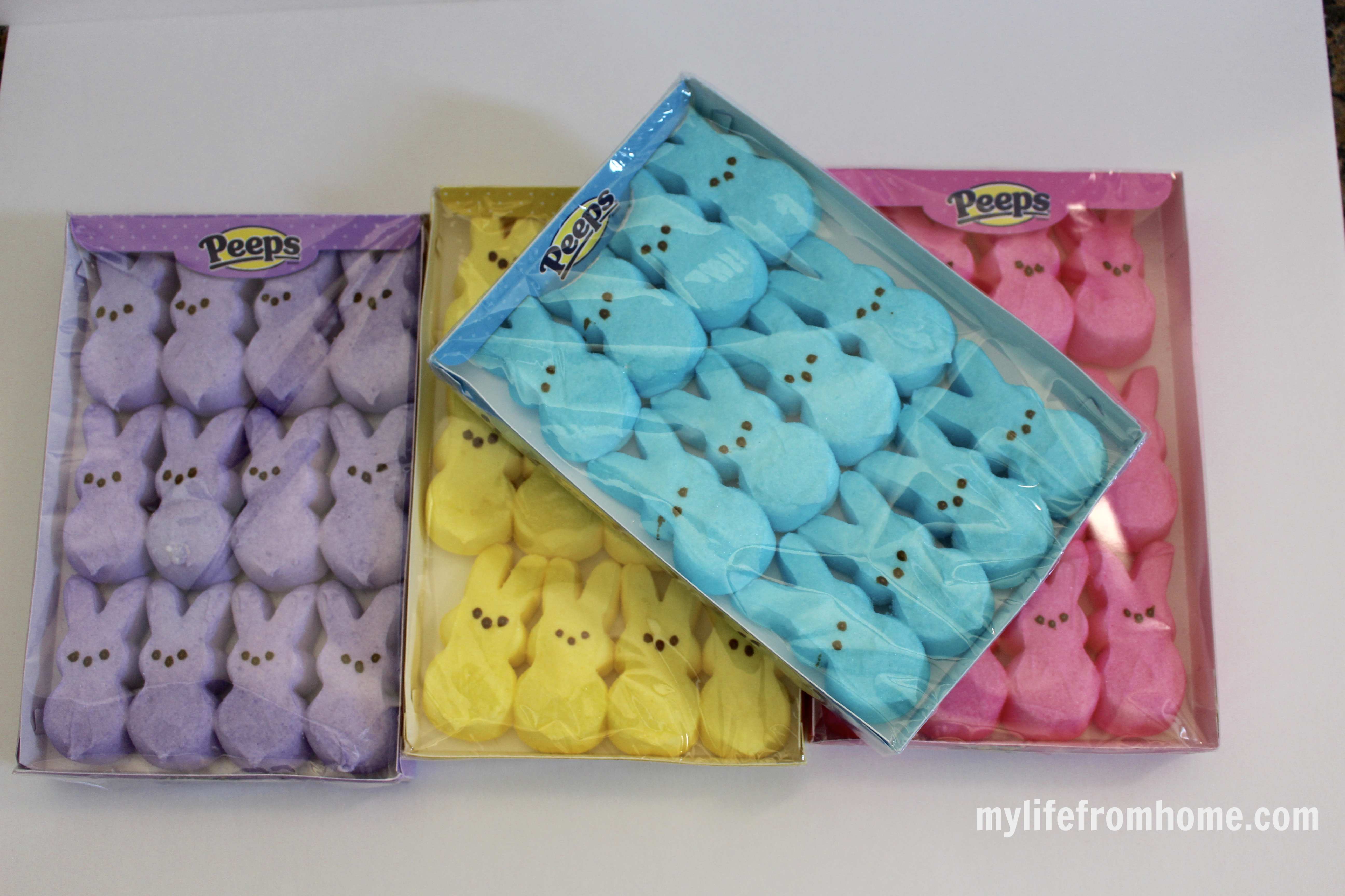 Easter Peep Popsicles by www.whitecottagehomeandliving.com