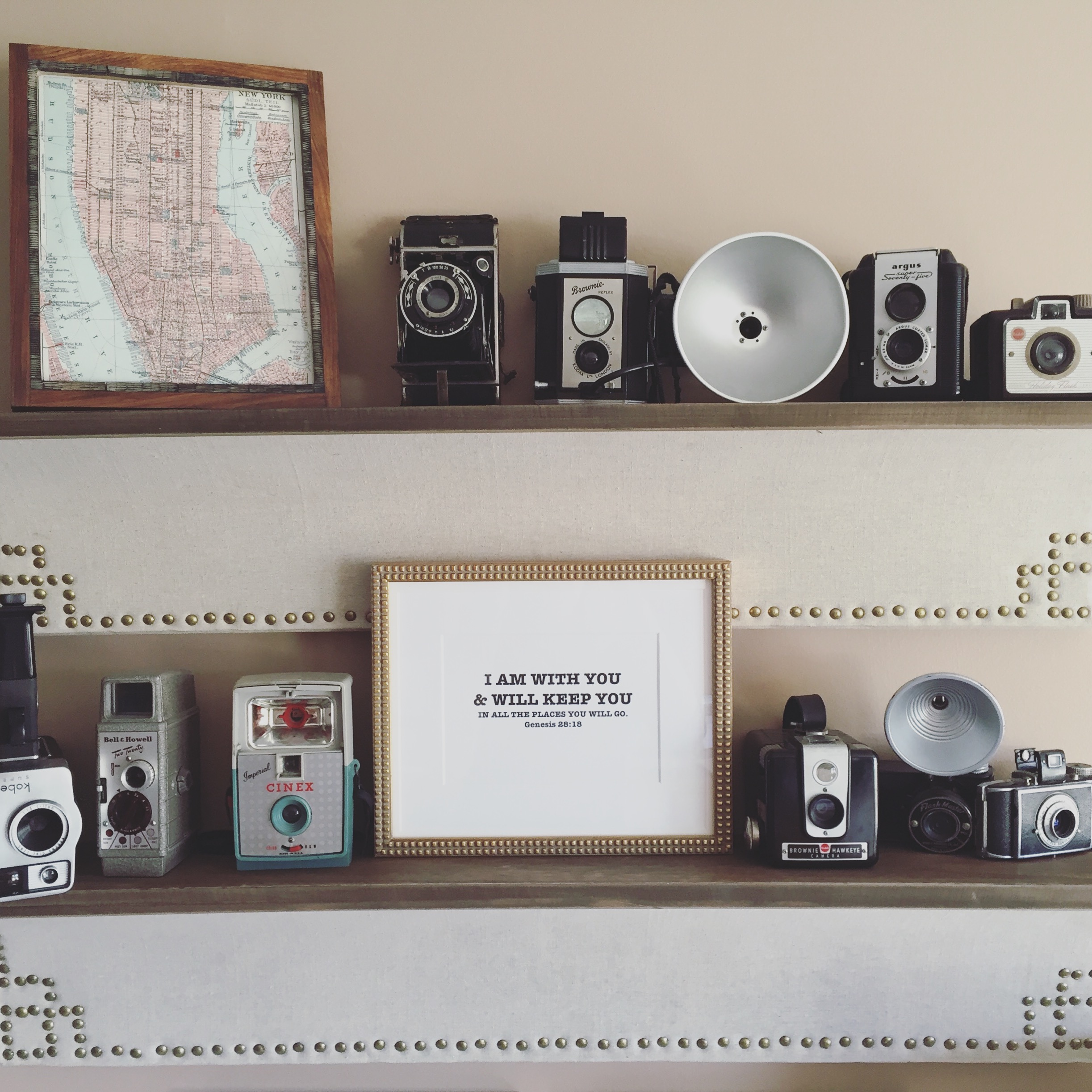 Vintage Camera Collection & Gallery Wall by www.whitecottagehomeandliving.com