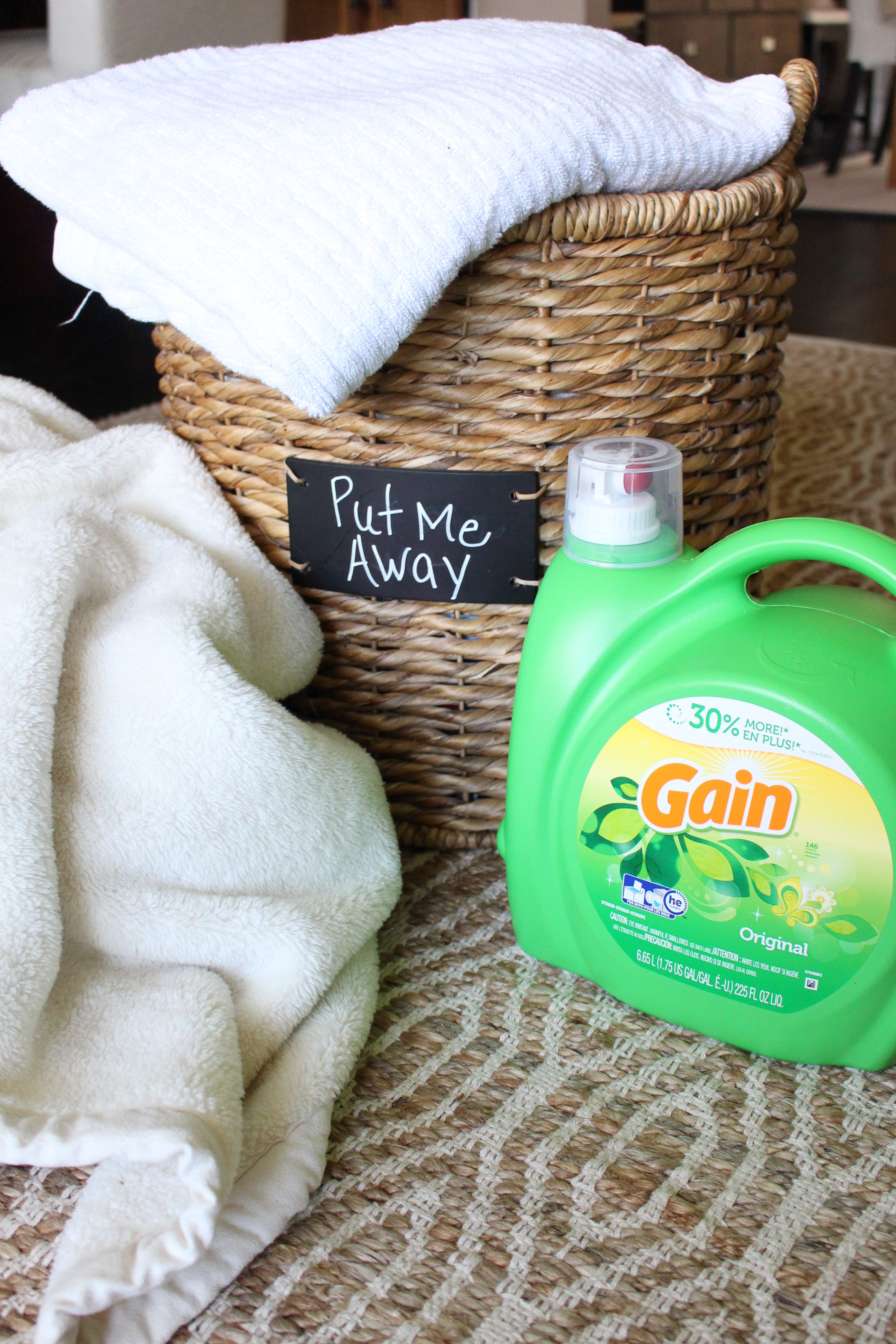 P&G Help for busy moms by www.whitecottagehomeandliving.com
