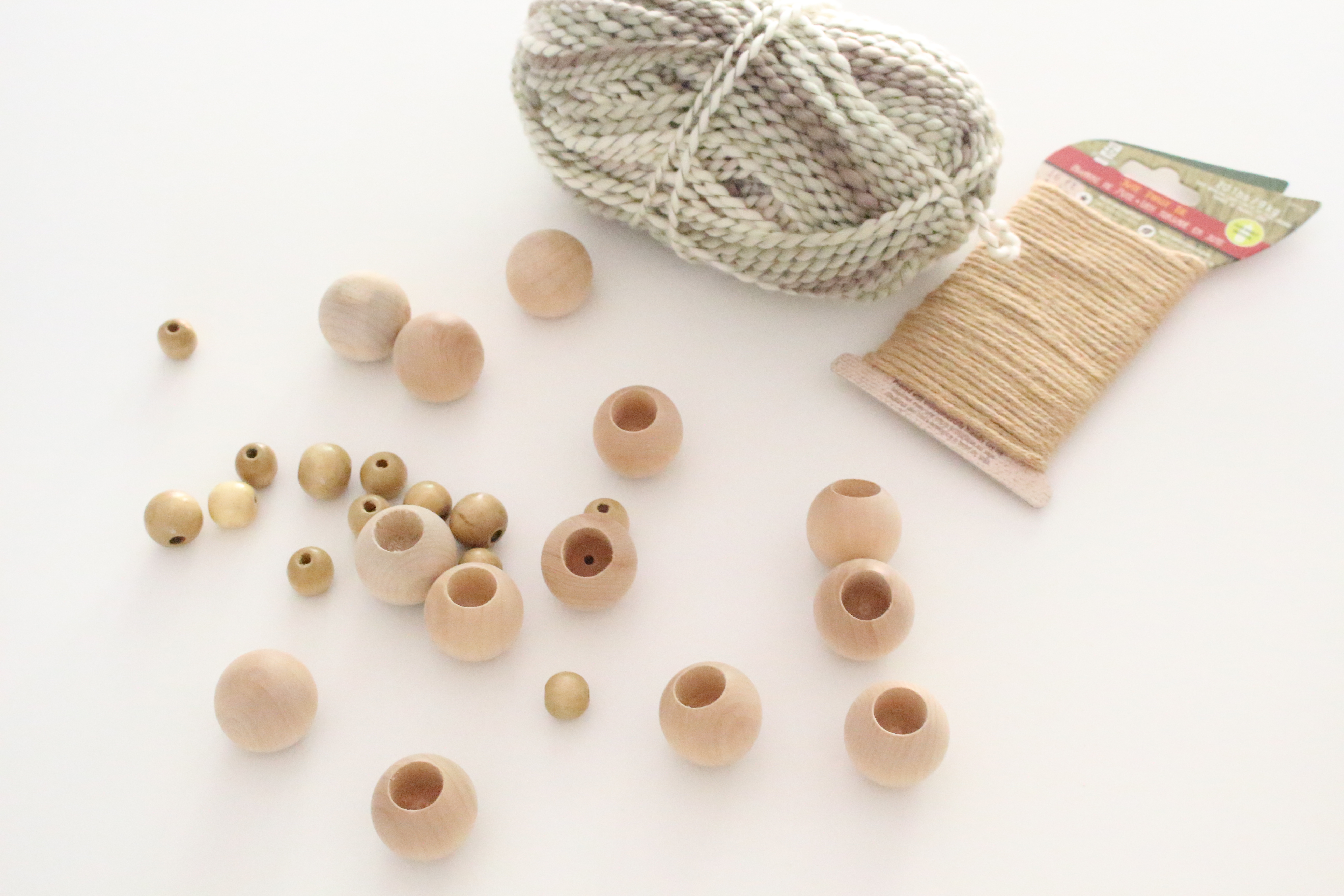Wood Bead Tassel Garland- crafts- bead garland- tassels- DIY- garland craft- beading- swap it like its hot challenge