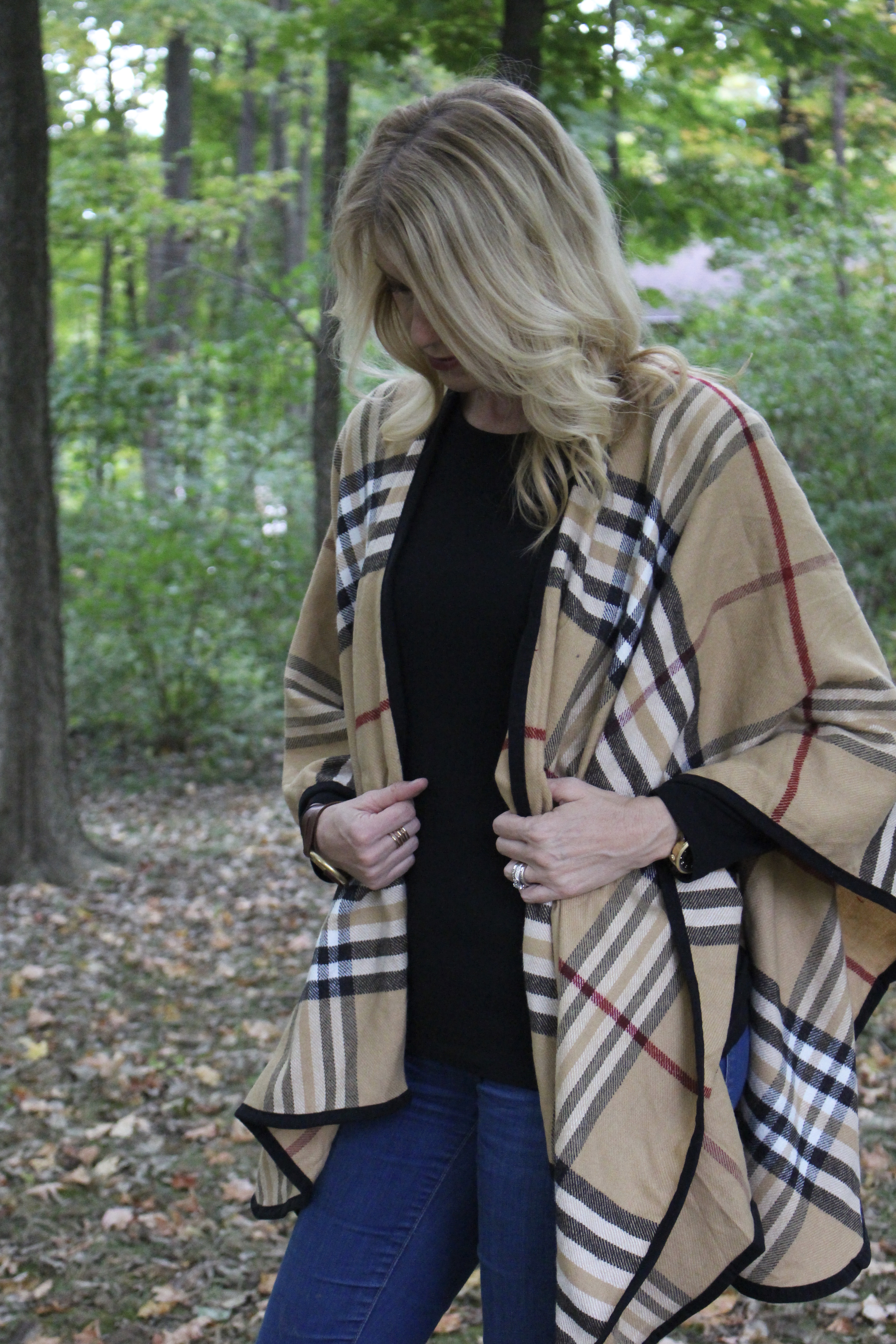 Plaid Poncho- Glamour Farms Boutique- fall wardrobe- style- fall fashion- women's fashion- outfits- autumn clothes- outfits for fall 
