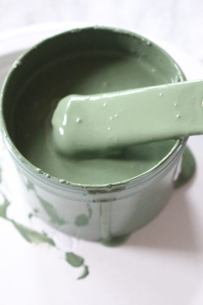 Amy Howard Paint- painting furniture- one step paint- how to age a piece of furniture- dark wax- painted table- green side table- how to wax furniture