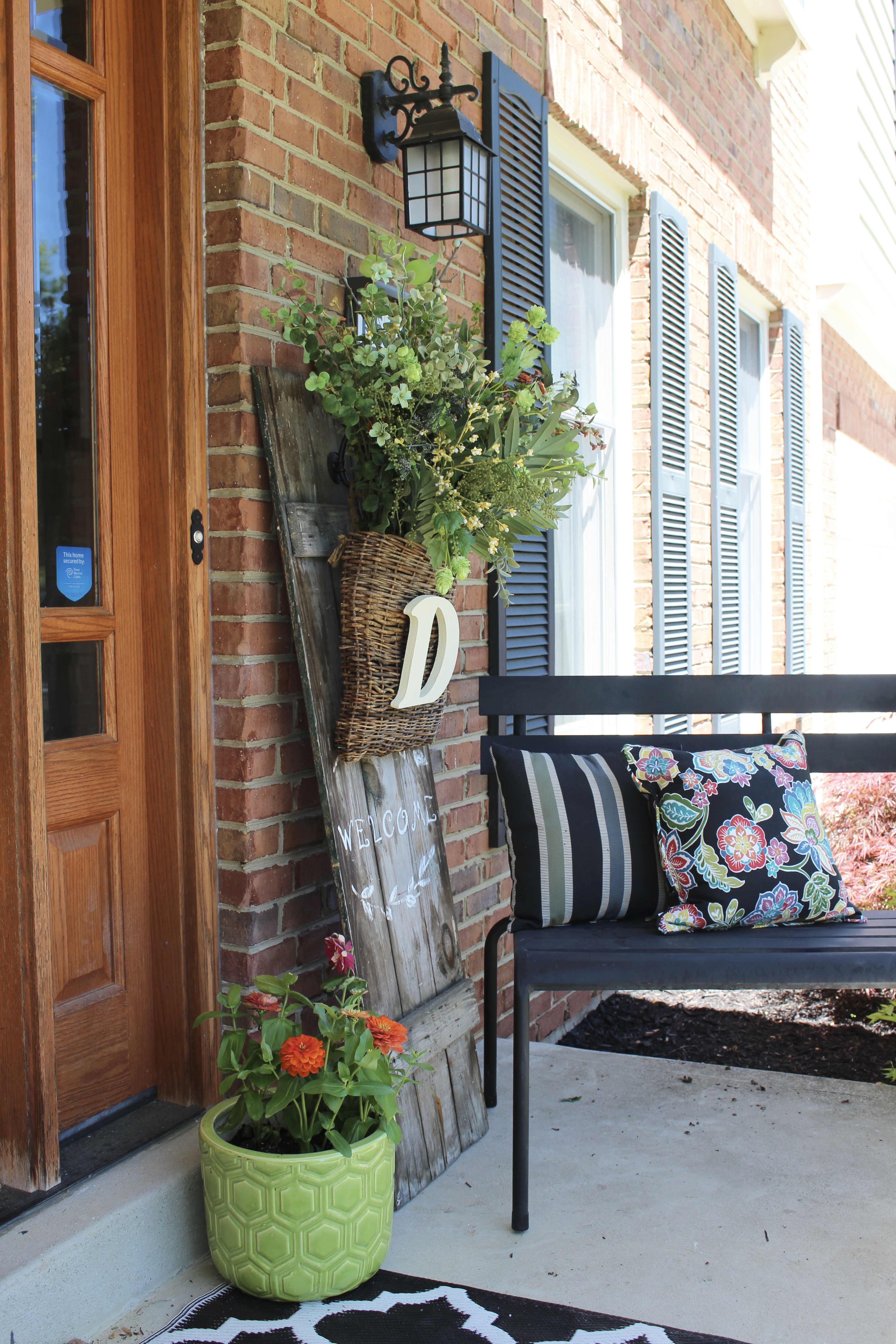 Spring Porch- Decorating for Spring- Outdoors- Flowers- Gardening- Monrovia- colorful plants- porch decor- outdoor spaces