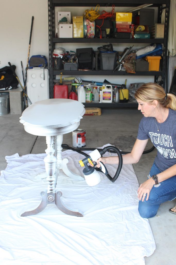Using a Wagner Studio Home Decor Sprayer- paint sprayer- painted furniture- how to paint- paint- DIY- DIY projects- Do it Yourself- home decor projects- room design- crafts- sprayer