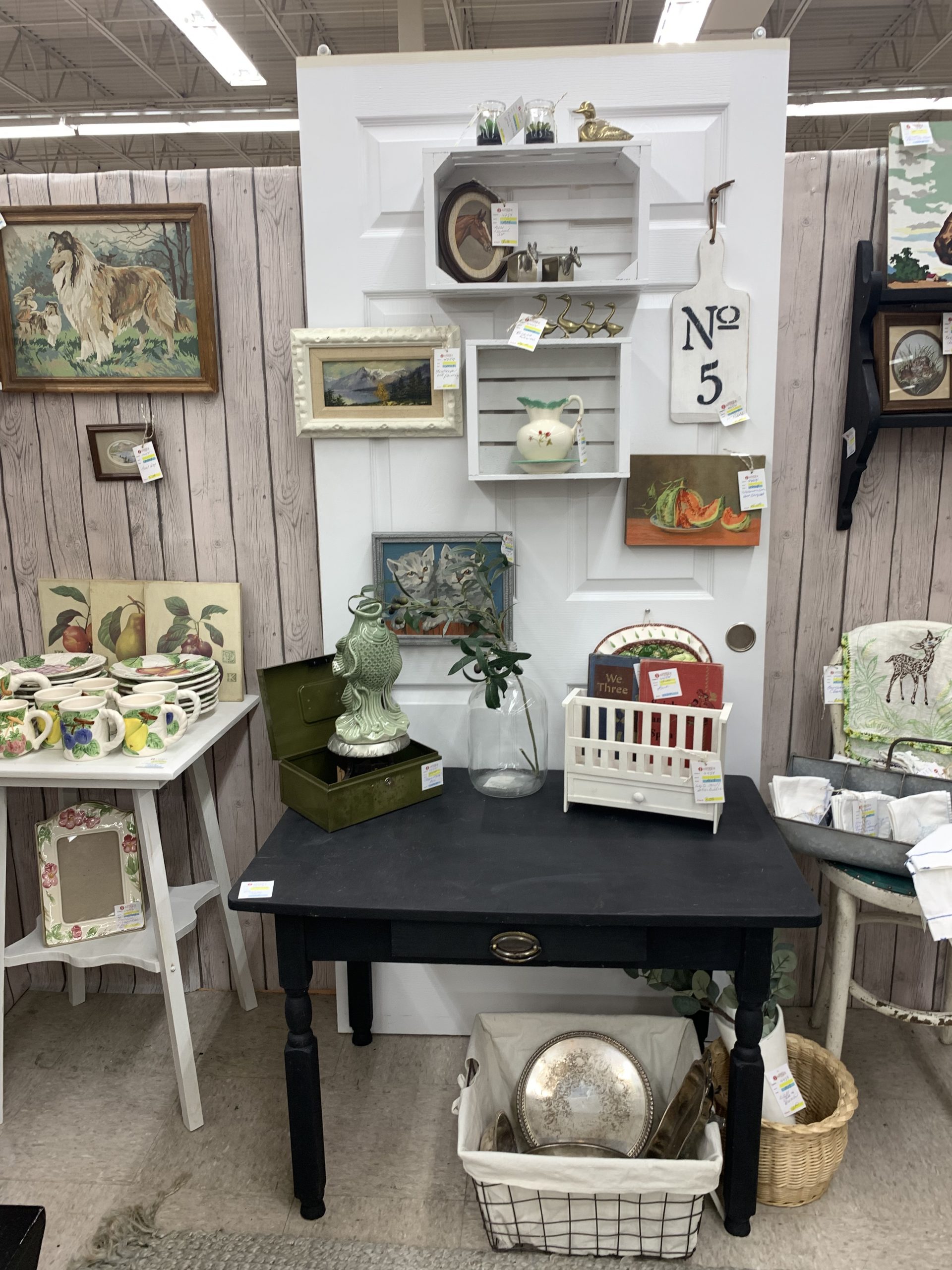 Antique and Vintage Booth~ White Cottage Home & Living
