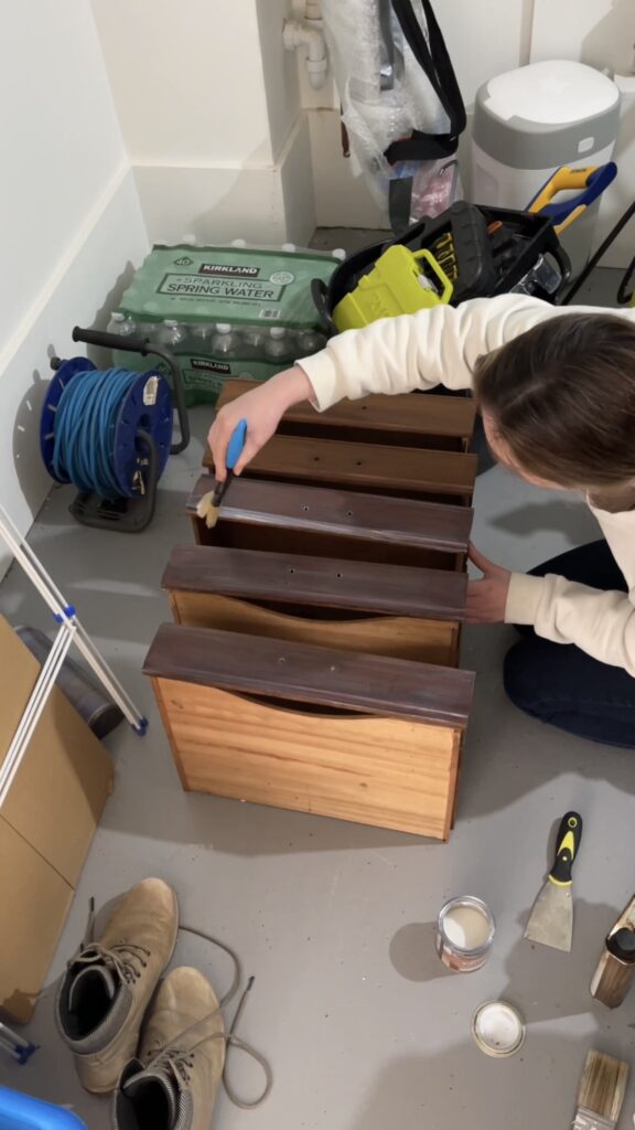 Sealing the drawers with clear matt varnish